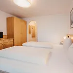 Alpengasthof-hotel Kopphuette Mühlbach am Hochkönig