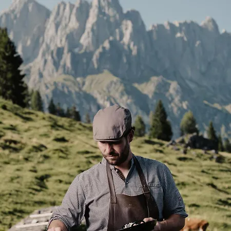 ホテル Alpengasthof-hotel Kopphuette